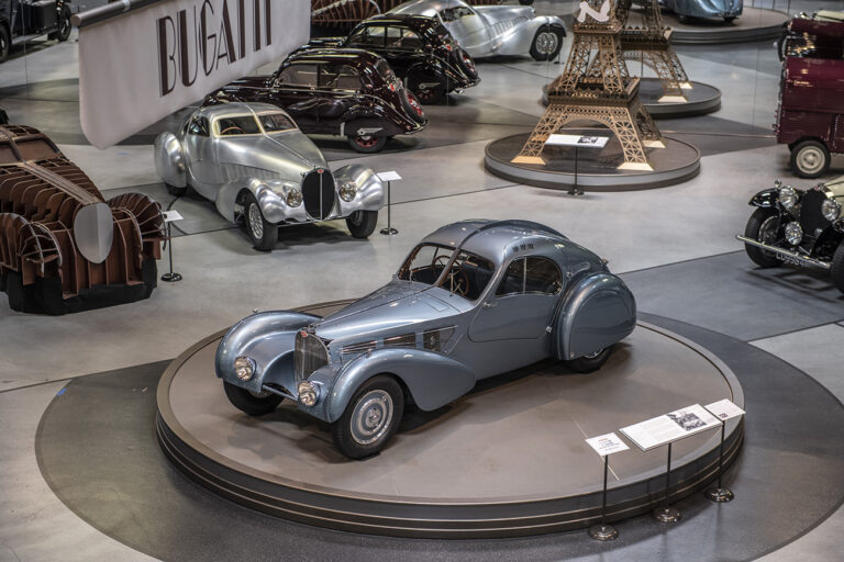 Mullin Automotive Museum to reopen for the general public from April 9