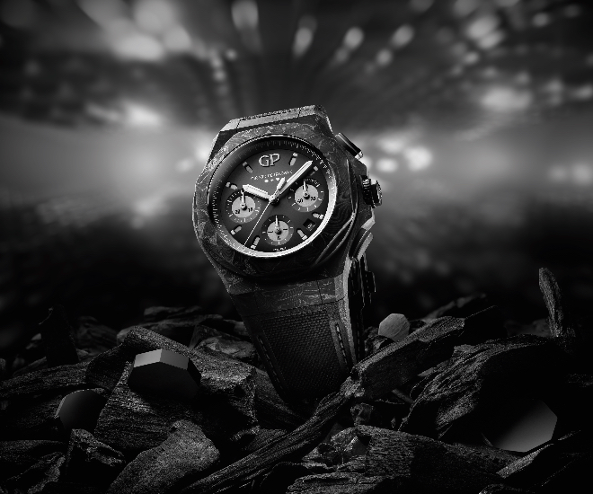 WOW Information: Introducing the Girard-Perregaux Laureato Absolute Chronograph 8Tech