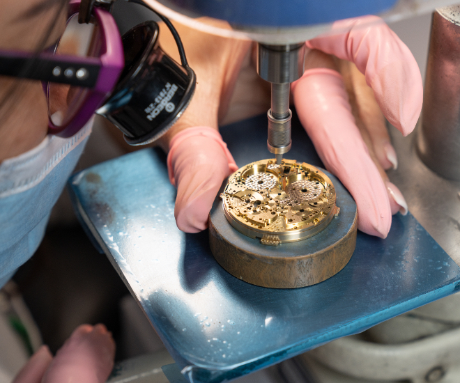 Plan-Les-Watches: The Watchmaking Prowess Behind Patek Philippe
