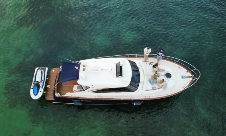 The Prime 5 Locations in Florida for Luxurious Yacht Charters 