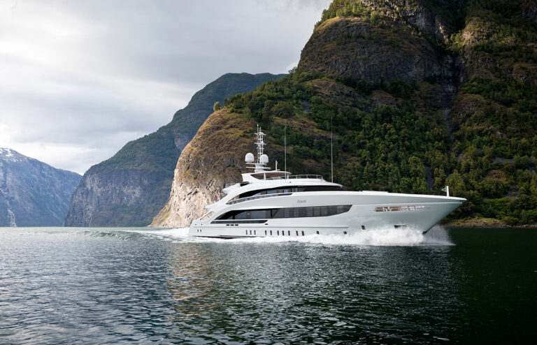 Heesen Debuts MY Cinderella Noel IV, a “Sensible Customized” Yachting