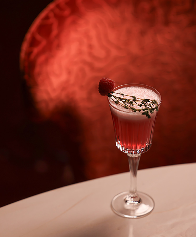 Sipping Love: Indulgent Valentine’s Day Cocktails for a Romantic Soirée