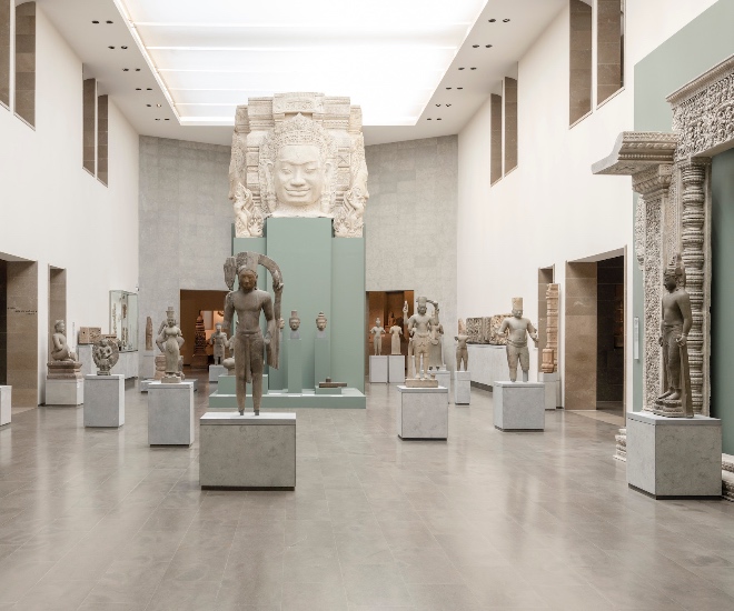 East Meets West: The Asian Wonders of the Musée Guimet